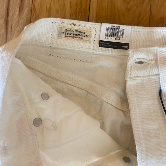 Levi’s High Rise Deconstructed Jean Skirt NWT - Picture 6 of 9